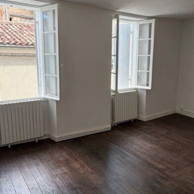 Appartement 2 pièces 620 €
