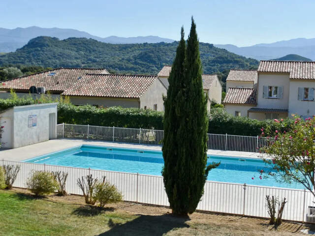 OLETTA (20) Appartement à vendre 3 pièces 47m²  traversant en duplex avec piscine collective — photo du bien