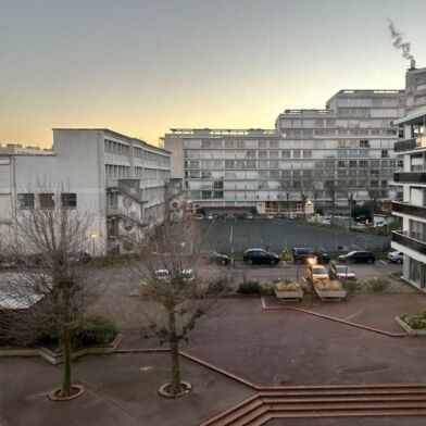 Appartement 4 pièces 970 €