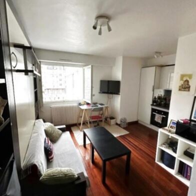 Appartement 1 pièces 850 €