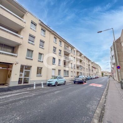 Appartement 5 pièces 236900 €