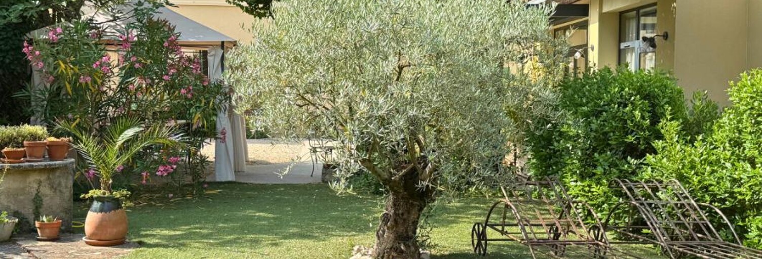 Maison 10 Pièces 254 m² à vendre à Vaison-la-Romaine (84110)