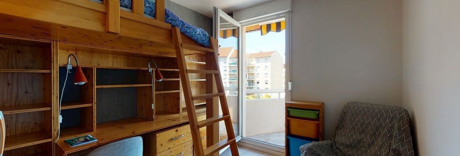 Appartement 5 Pièces 122 m² à louer à Villeurbanne (69100)