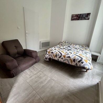 Appartement 2 pièces 610 €