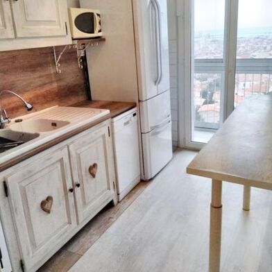 Appartement 3 pièces 700 €