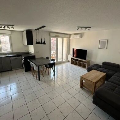 Appartement 2 pièces 880 €