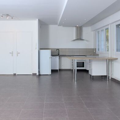 Appartement 2 pièces 690 €