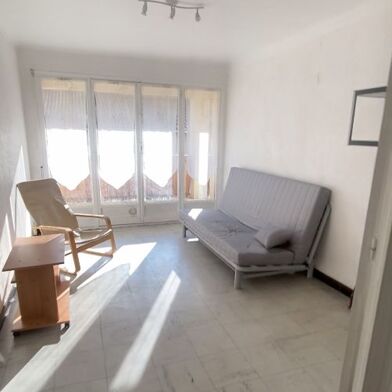 Appartement 3 pièces 1100 €