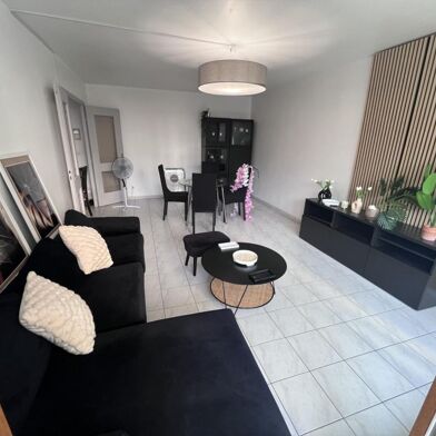 Appartement 2 pièces 1050 €