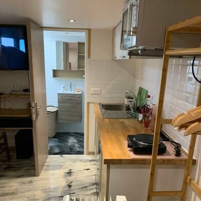 Appartement 1 pièces 880 €
