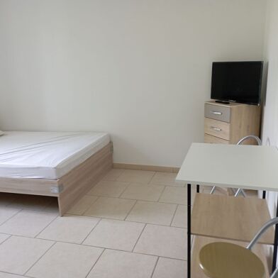 Appartement 1 pièces 750 €