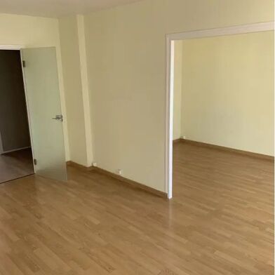 Appartement 4 pièces 650 €