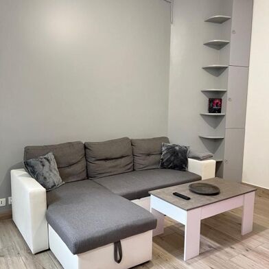 Appartement 2 pièces 900 €