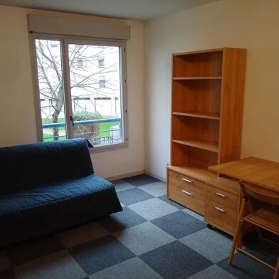 Appartement 1 pièces 650 €