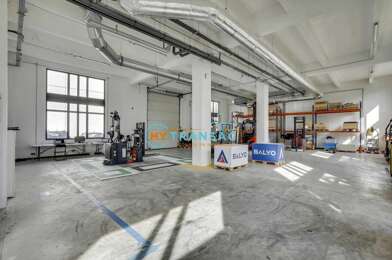 Local industriel  54866 €