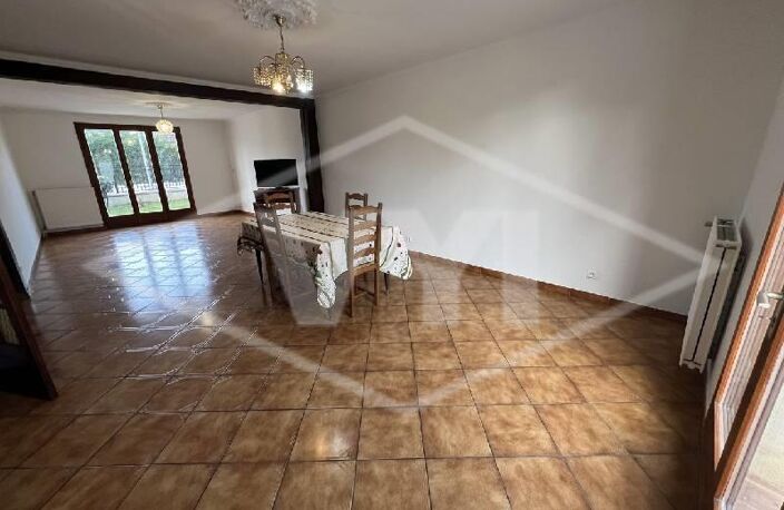 Vente maison 6 pièces 141 m² Combs-la-Ville (77380) — photo 4