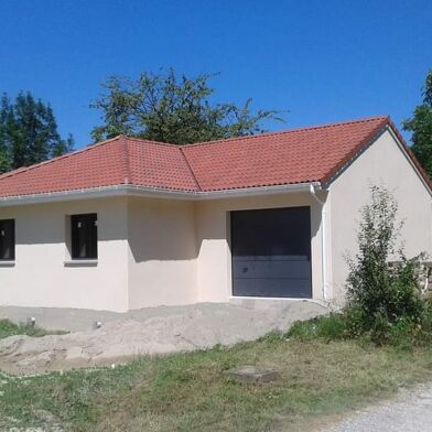 Maison 4 pièces 1030 €