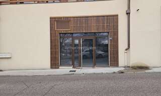 Commerce 1 Pièce 70 m² à vendre à Morestel (38510)