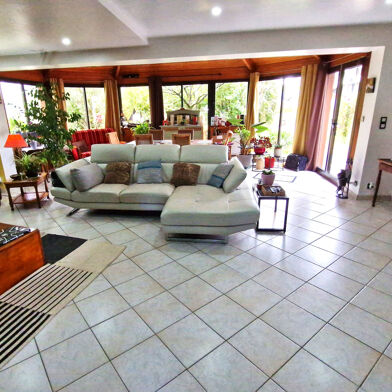 Maison 6 pièces 248000 €