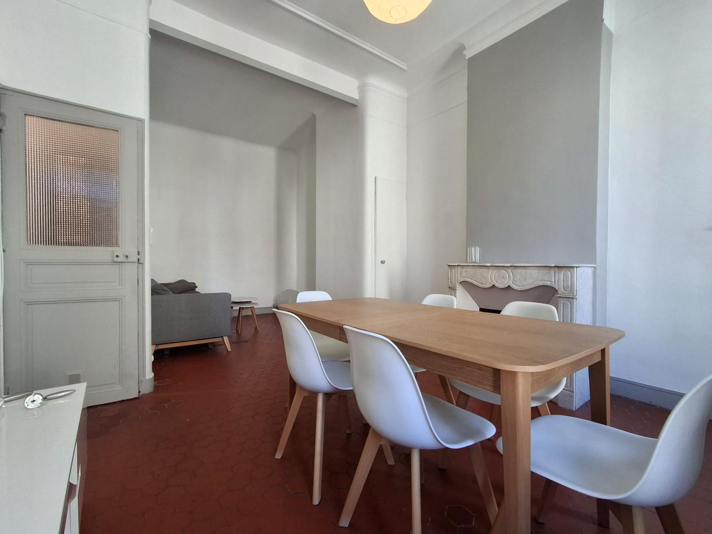 Appartement  T2 à louer Marseille 5eme 13005