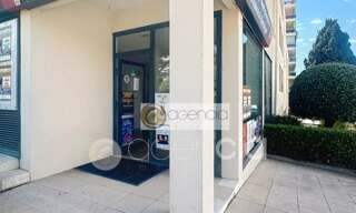Commerce 3 Pièces 35 m² à louer à Cannes (06400)