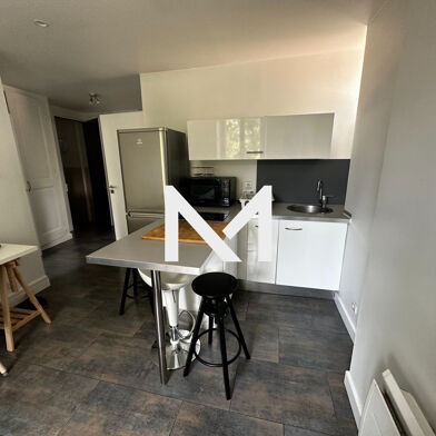 Appartement 2 pièces 667 €