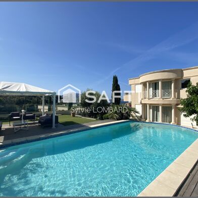 Maison 10 pièces 3495000 €