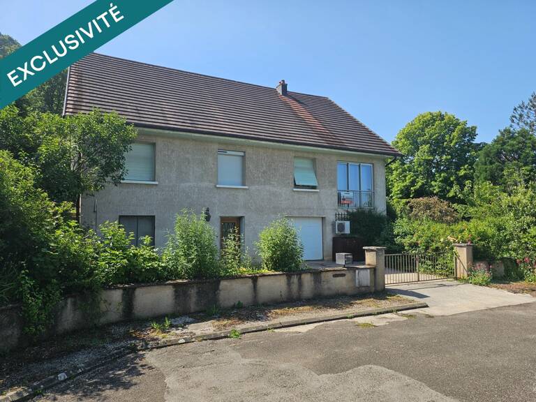 Maison familiale au coeur de Poligny — photo 1