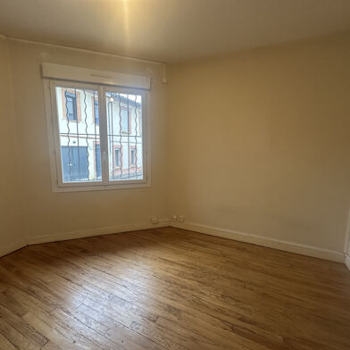 Appartement 4 pièces 671 €