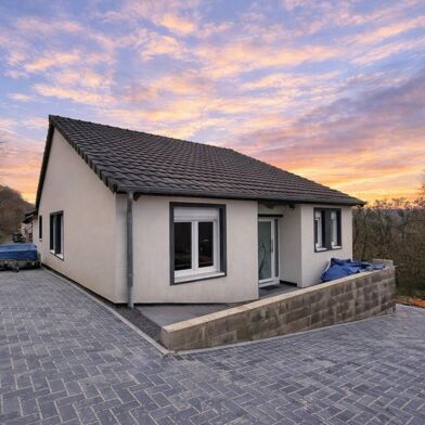 Maison 8 pièces 372000 €