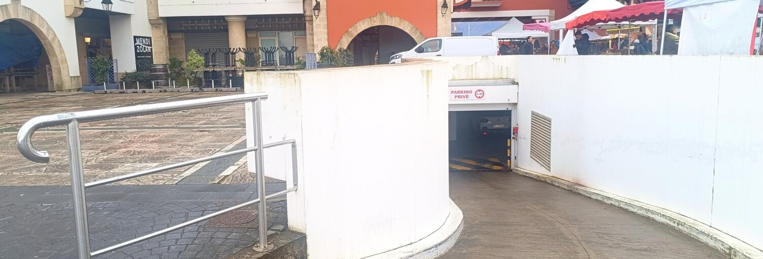 Garage   m² à vendre à Hendaye (64700)