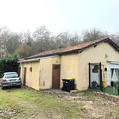 Immeuble  286000 €