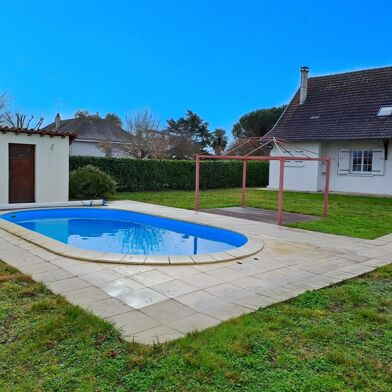 Maison 7 pièces 389000 €