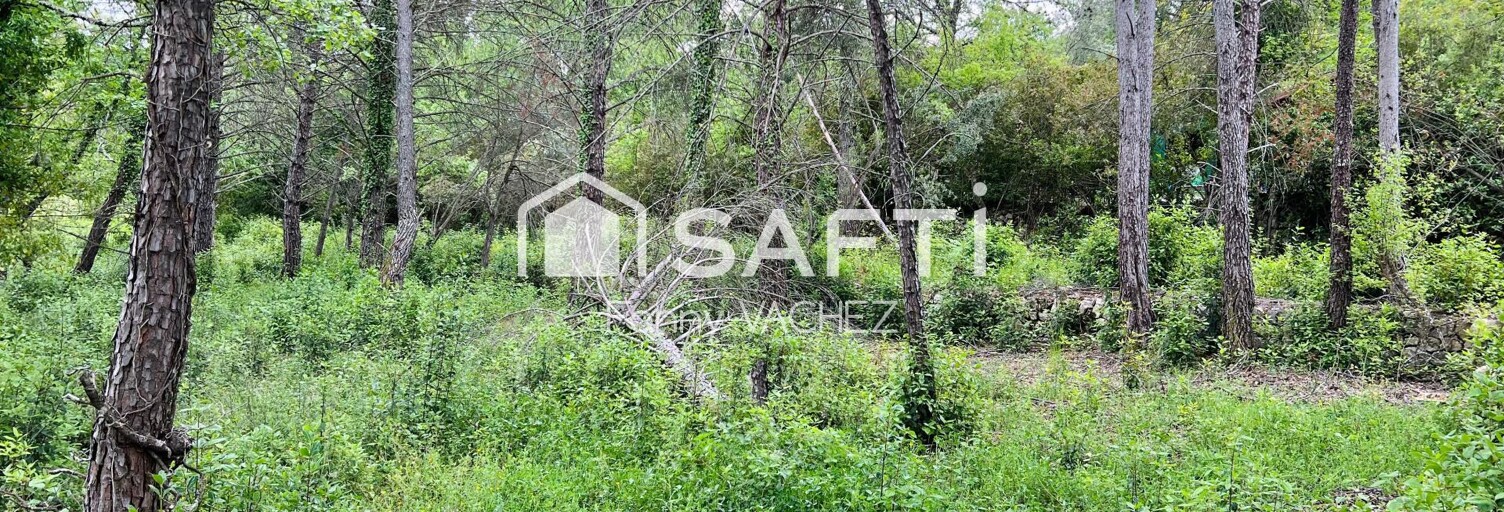 Terrain  2235 m² à vendre à Tourrettes (83440)