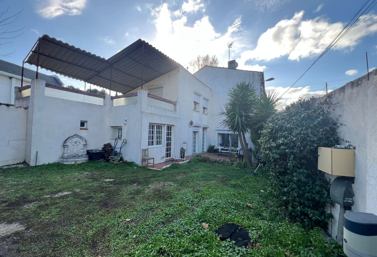 Maison Maison/camoins — photo 1