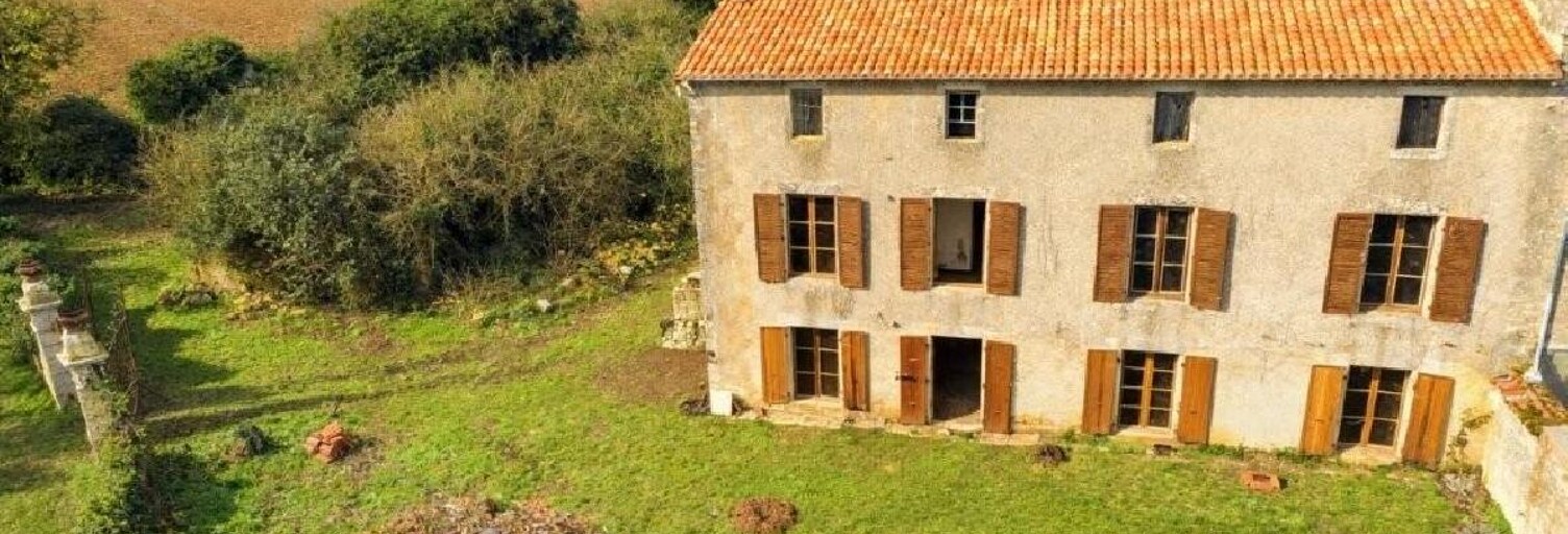 Maison 8 Pièces 253 m² à vendre à Villefagnan (16240)