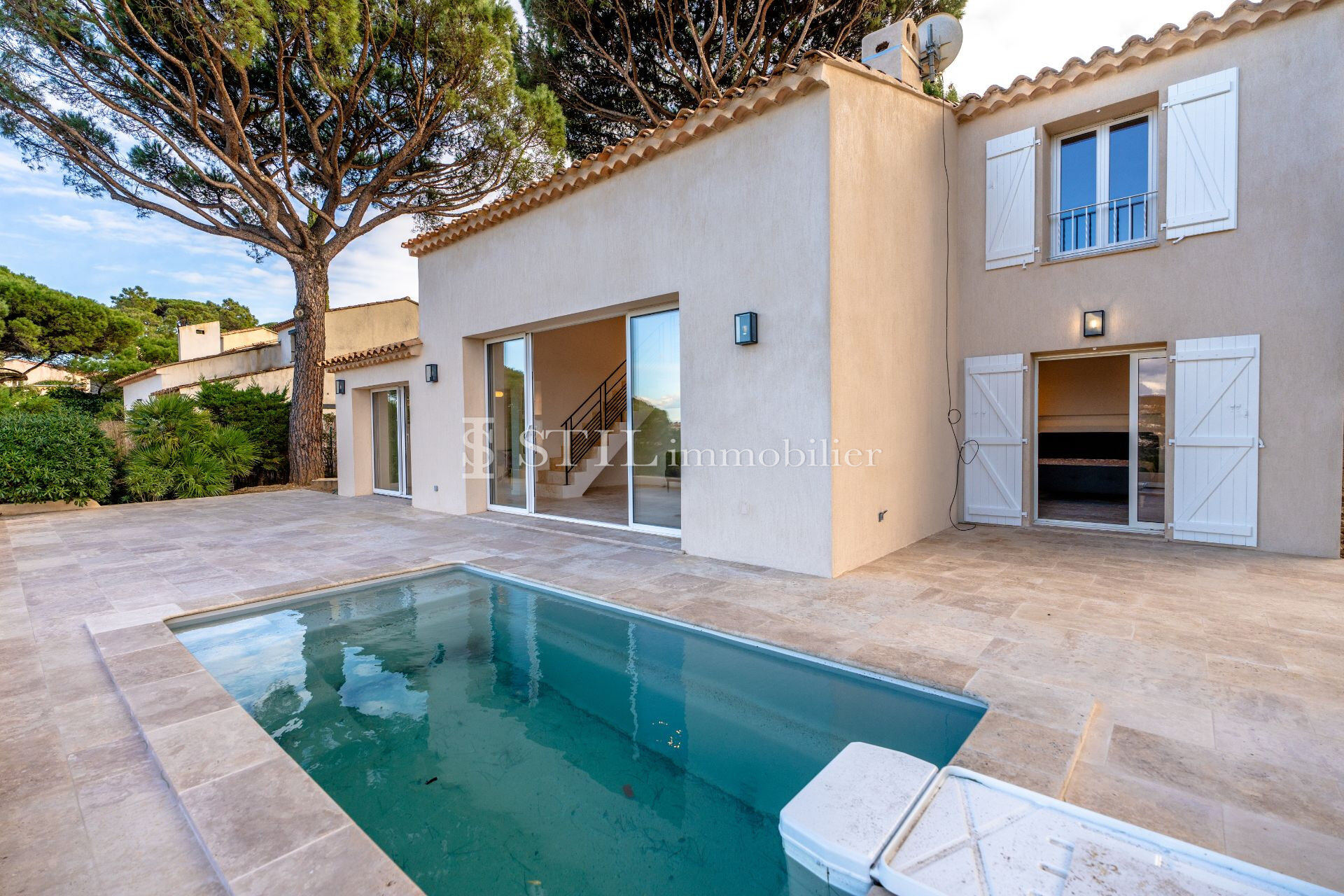 Villa / Maison  T4 à vendre Sainte-Maxime 83120