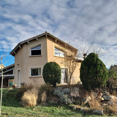 Maison 5 pièces 399000 €