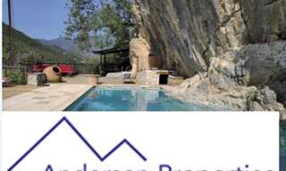 Maison 20 Pièces 1100 m² à vendre à Nice (06000)