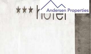 Commerce 25 Pièces 670 m² à vendre à Fréjus (83600)