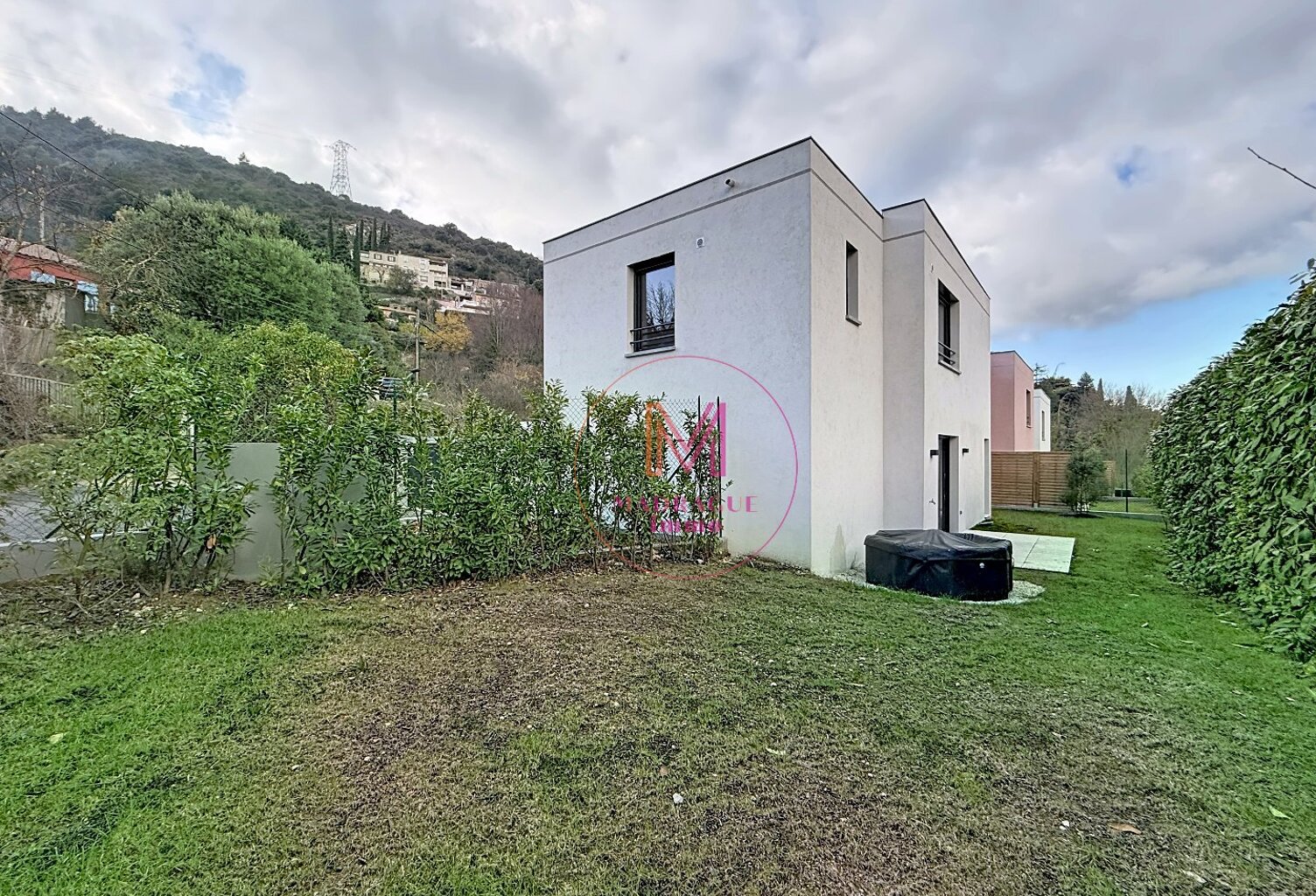 Maison — photo 1