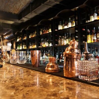 Commerce  1100000 €