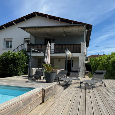 Maison 8 pièces 252000 €