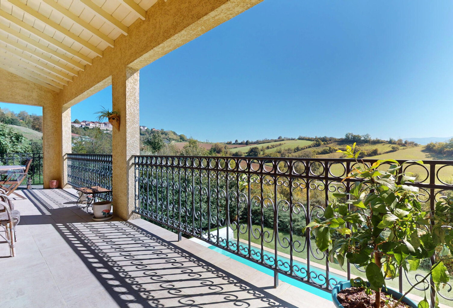 Maison T6 164m2 sur 1601m2 terrain avec piscine, vue Pyrénée — photo 1