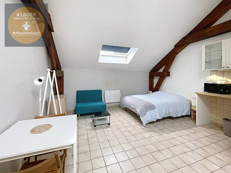 A louer Studio meublé 25.55 m2 à Saint Witz (95) — photo 1