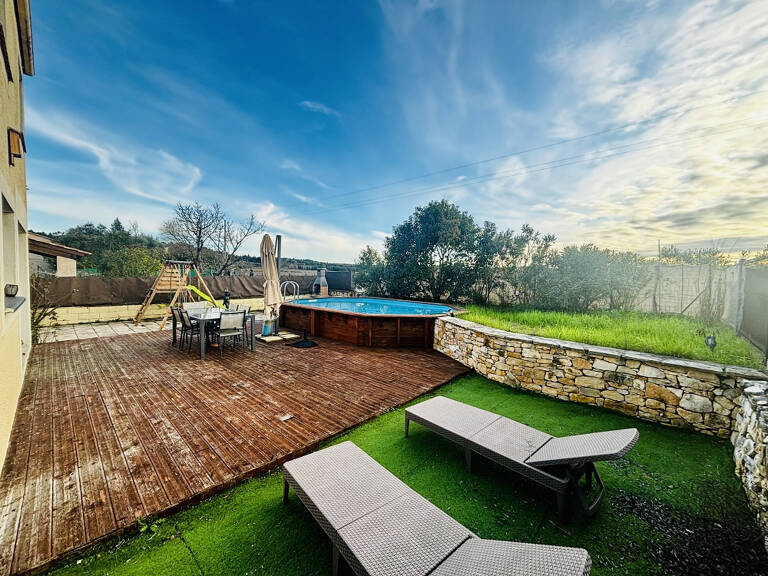 Villa 5 pièces de 120m2 habitables avec piscine et garage — photo 1