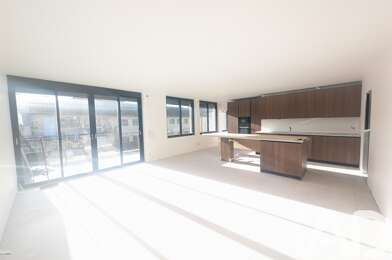 Appartement 4 pièces 230000 €