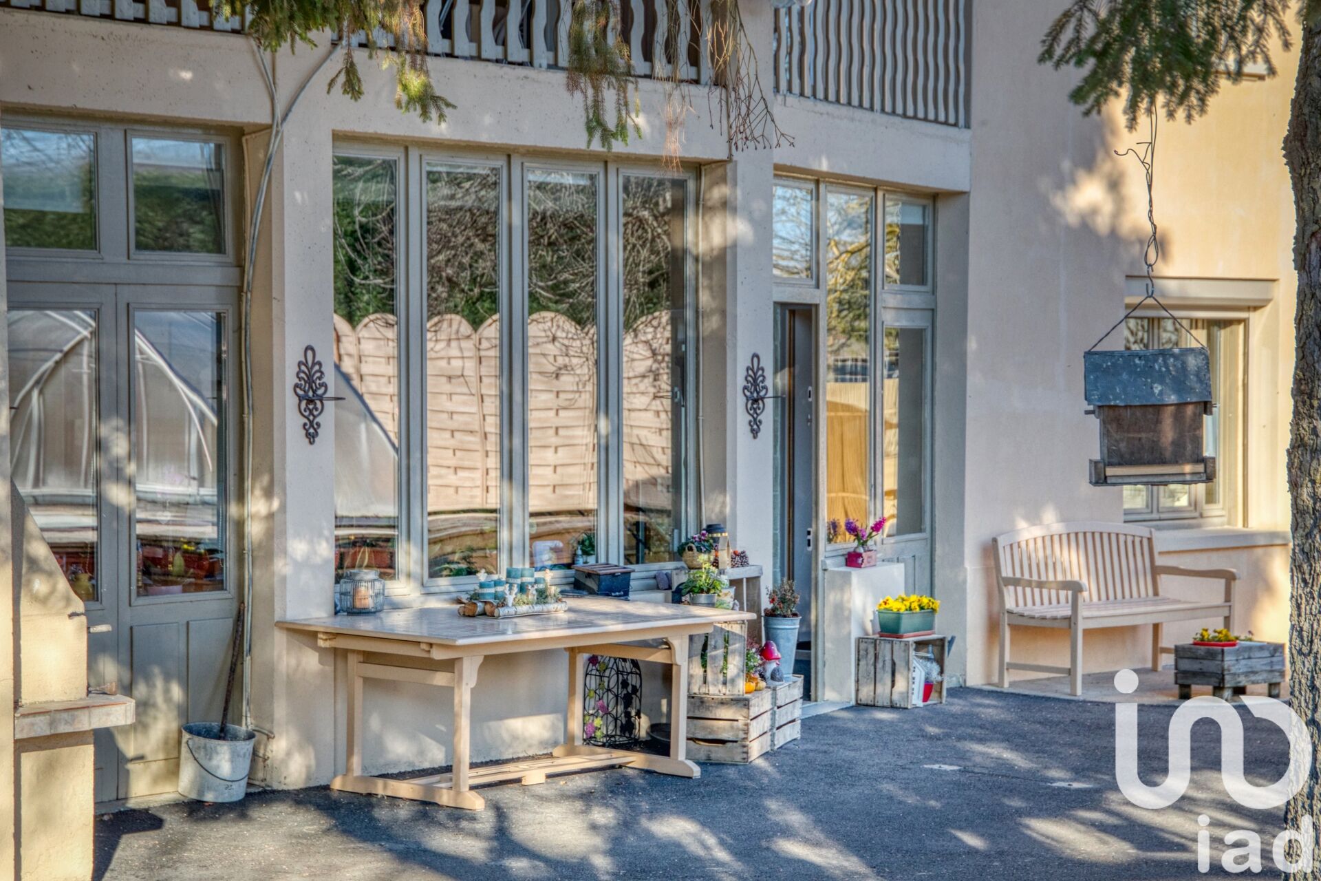 St-Simeon-De-Bressieux - 365m² - 12p. - 8ch.