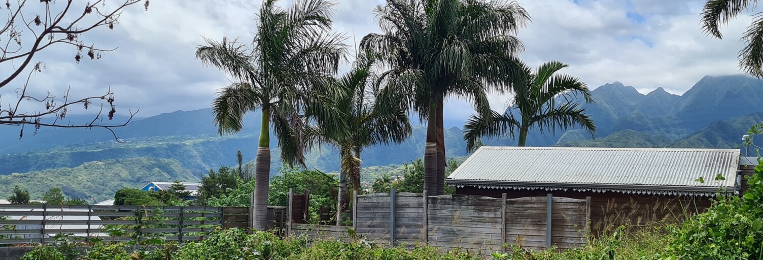 Terrain  400 m² à vendre à Le Tampon (97430)