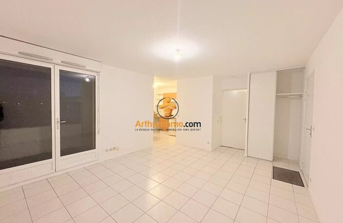 T2 de 46 m² avec parking et piscine dans résidence prisée à Tarbes — photo 2